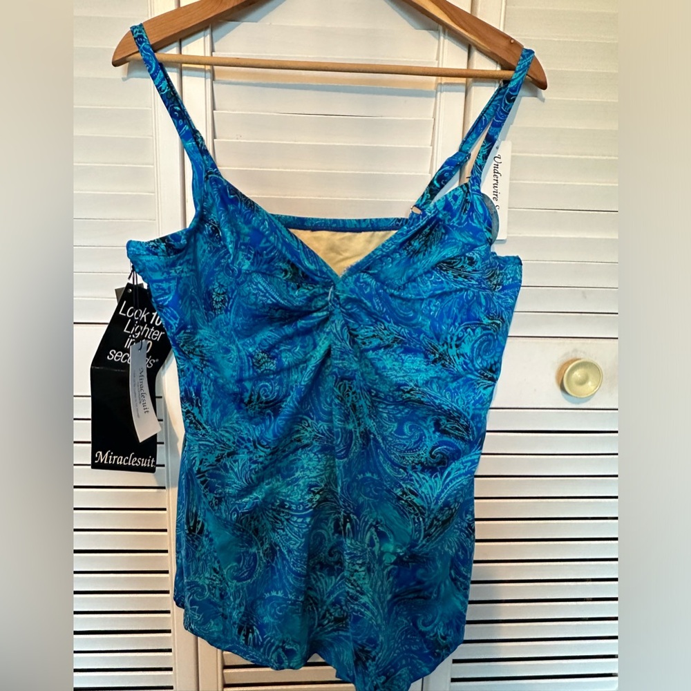 Blue and black miracle suit tankini bathing top size XL